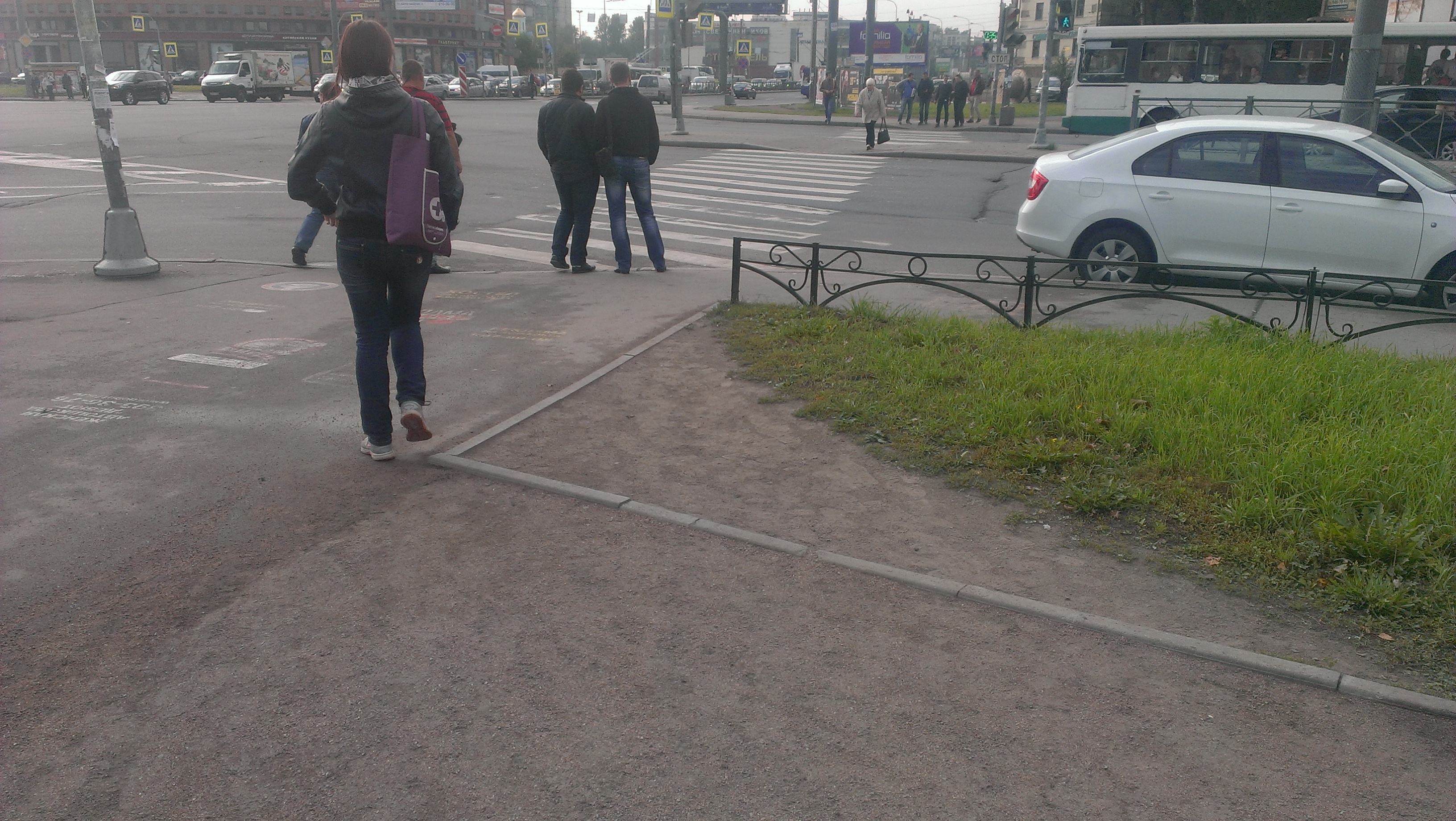Топтать нельзя скруглять